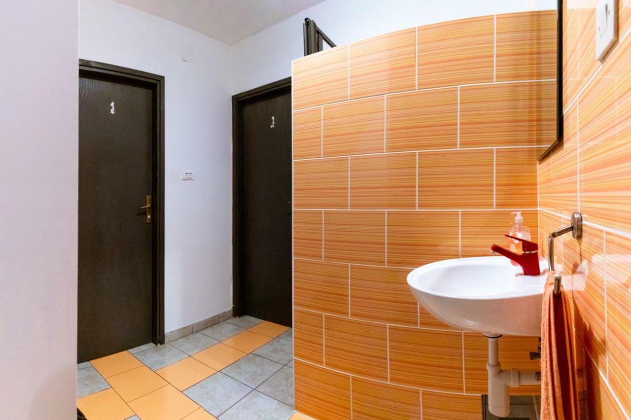 Green Hostel Zadar Exterior photo
